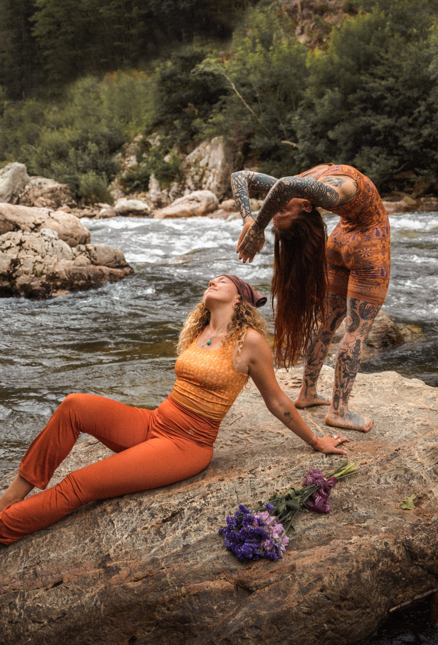 Bralette largo Iris Kaki Flores mágicas