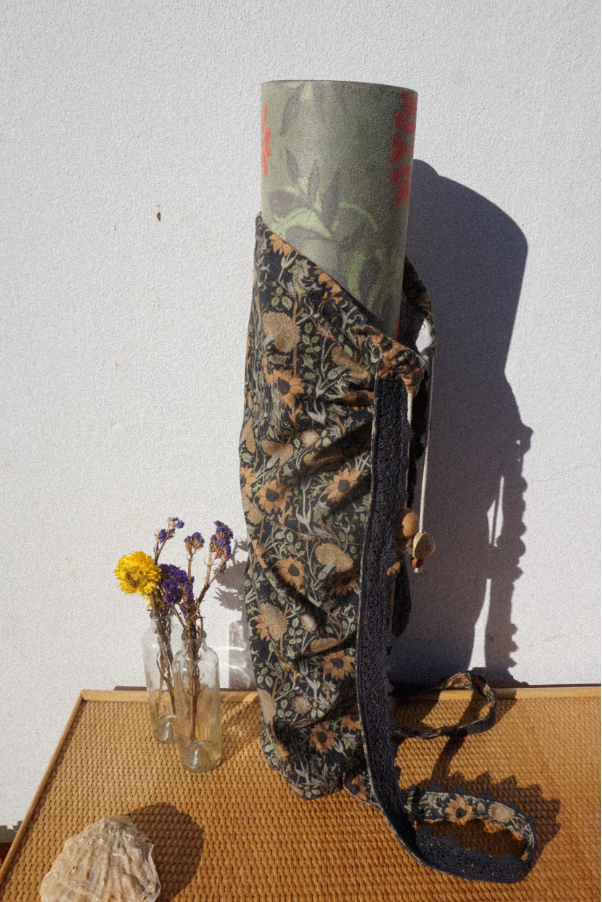 
                  
                    Pack tapete y funda
                  
                